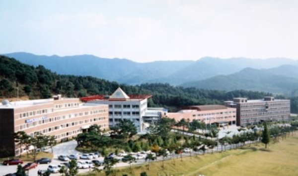 충북보건대학교.