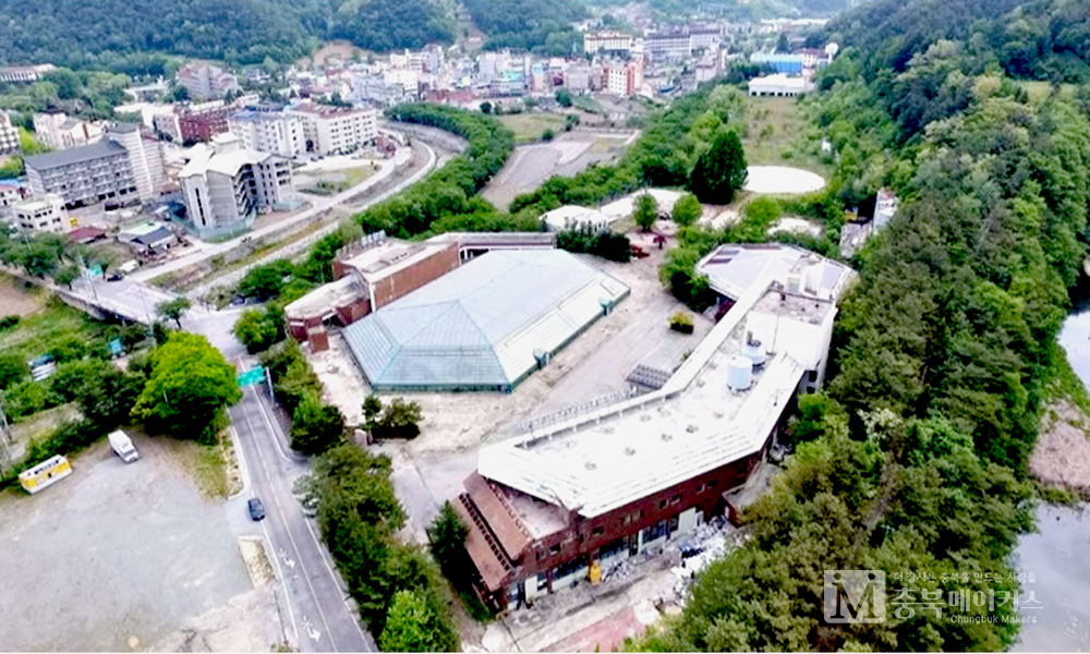 충주 수안보 와이키키리조트 '뉴트로 감성 관광호텔로' 리뉴얼